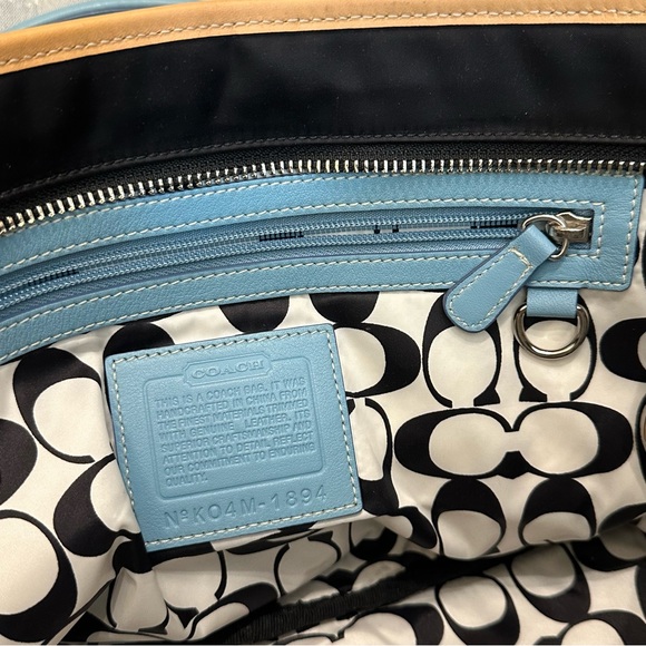 EUC Coach Hampton small tote, nylon with leather trim and silver hardware - Picture 6 of 11